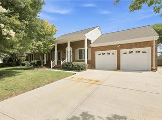 228 Convention Dr, Virginia Beach, VA 23462