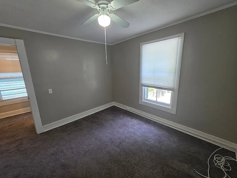 15 Carroll St — Photo 8