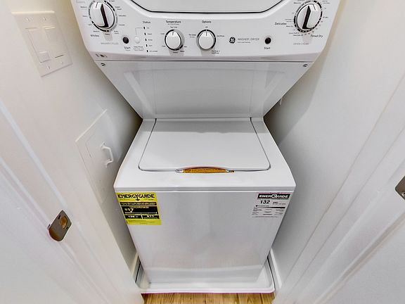 4th image of 430 Baker St #7