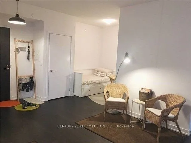 297 College St #1507 — Photo 8
