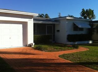 3233 Grant St, Hollywood, FL 33021