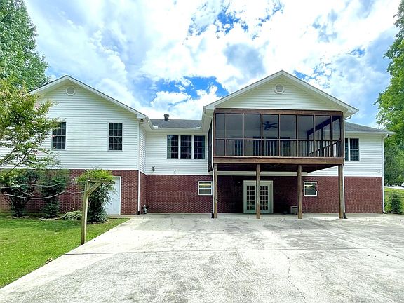 2nd image of 227 Sunset Dr