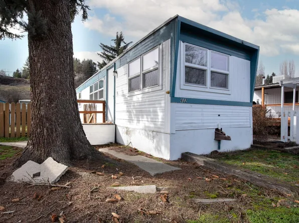 1155 SE Professional Mall Blvd Trailer 402, Pullman, WA 99163