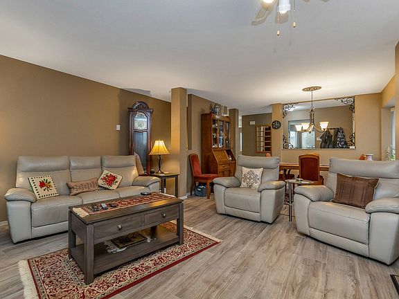 2nd image of 3380 Gladwin Rd #47