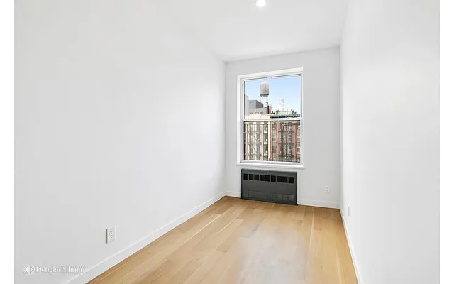 Rented by Douglas Elliman | media 10