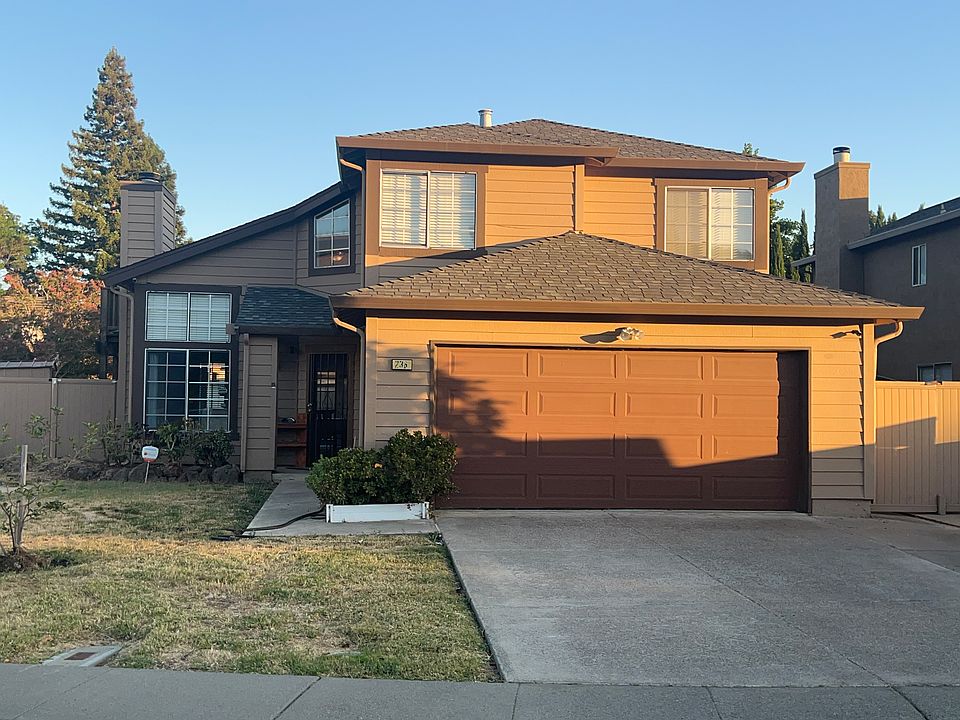 1st image of 230 Newport Cir