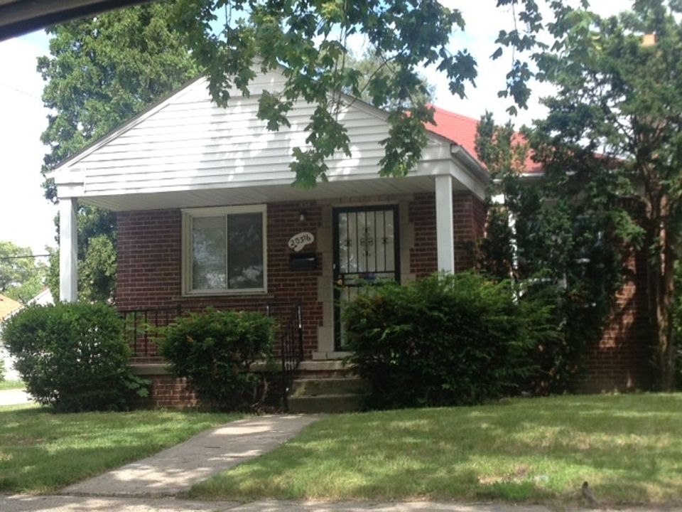 1st image of 20316 Rosemont Ave