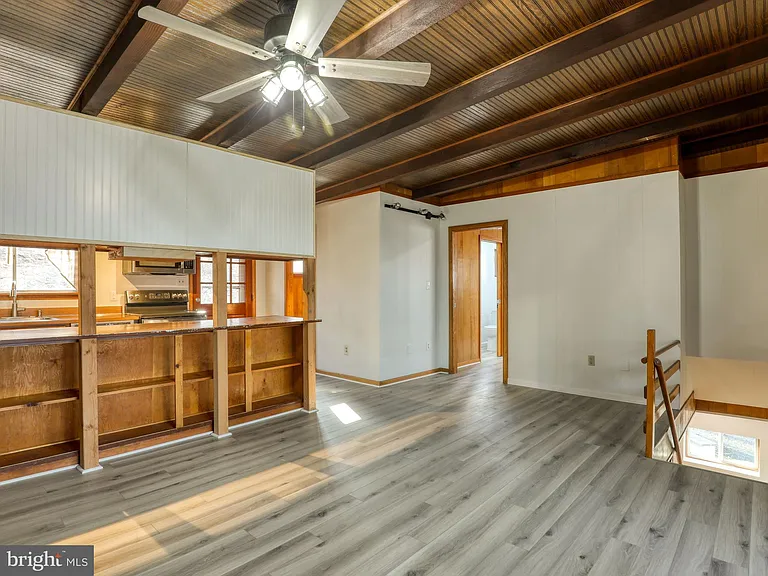 214 Bridle Path Rd — Photo 12