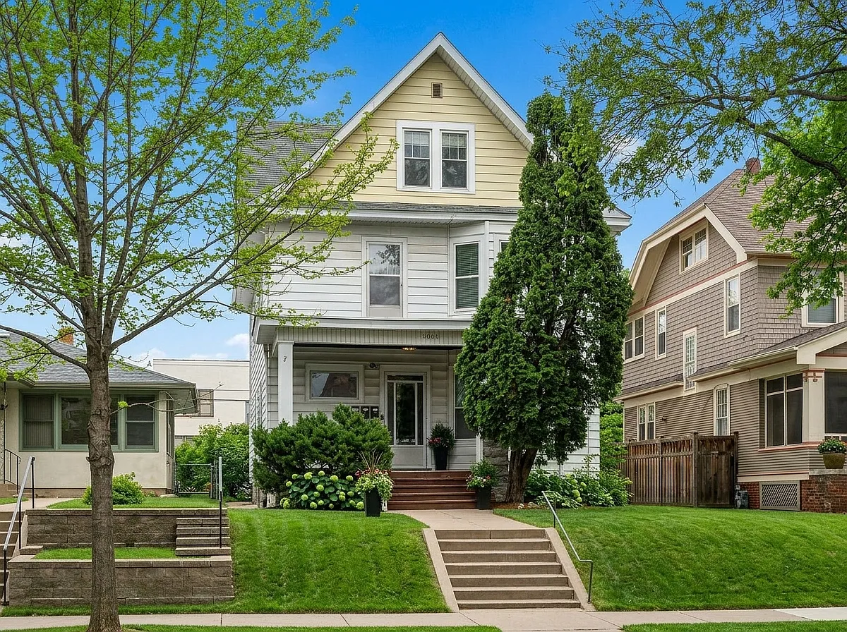 1181 Lincoln Ave — Photo 1