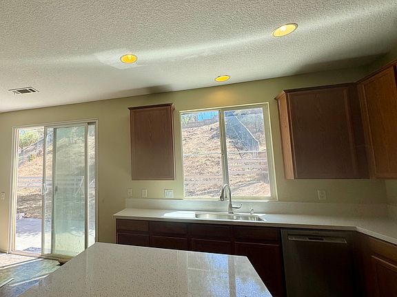 4th image of 774 Vandal Way