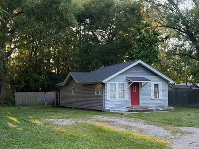 56661 Shore Ave, Elkhart, IN, 46516