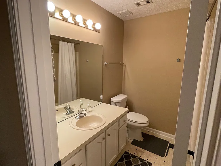 3260 Meadow Walk Ln — Photo 8