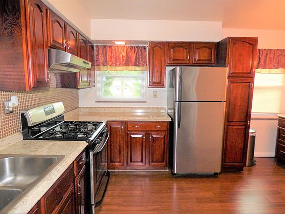 5th image of 6439 Crestview Ave