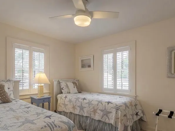 191 Azalea Rd, Edgewater, FL 32141