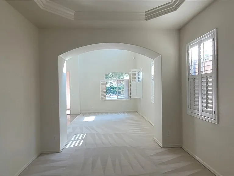 7728 Villa De La Paz Ave — Photo 46