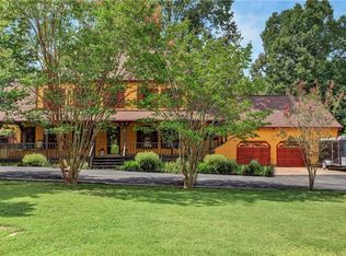 15100 Beach Rd, Chesterfield, VA 23838