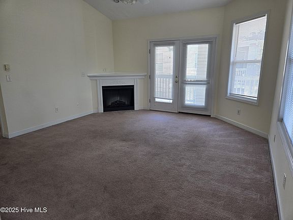 5th image of 700 Indica Ct APT 302