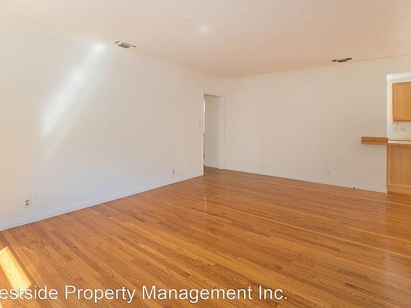 3rd image of 3971 Tilden Ave