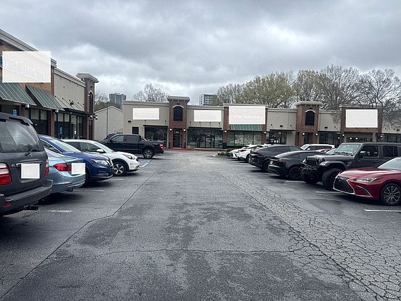 4th image of 2282 Peachtree Rd NW