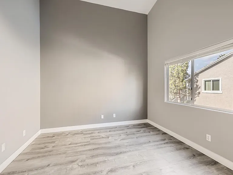 2153 Jasper Bluff St #201 — Photo 15