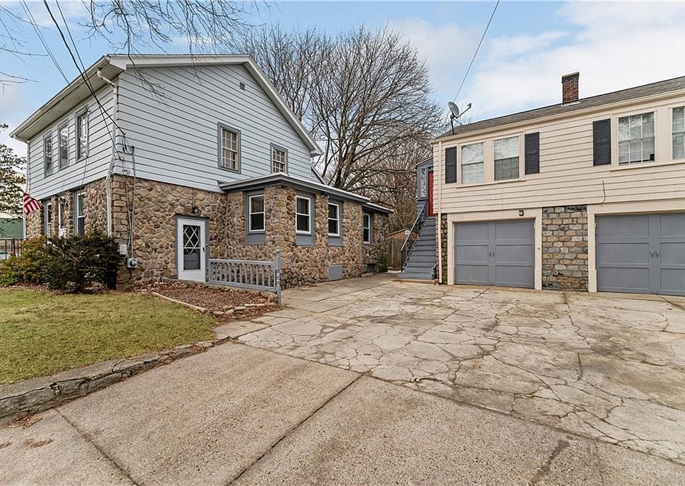 1966 Mendon Rd, Woonsocket, RI 02895 Zillow