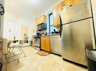 28-17 36th St #2L, Astoria, NY 11103
