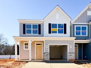 611 Autumn Lake Rd, Simpsonville, SC 29681