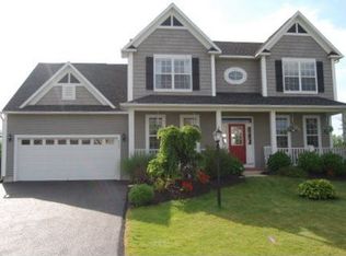 8225 Green River Way, Liverpool, NY 13090