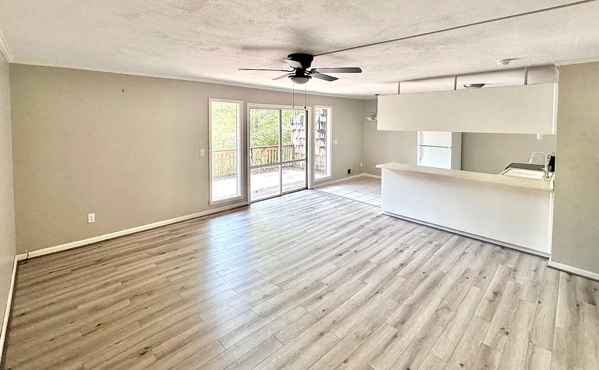 Building Photo - 3416 Mountainside Rd #3425