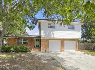 6015 Caprice Dr, Jacksonville, FL 32244