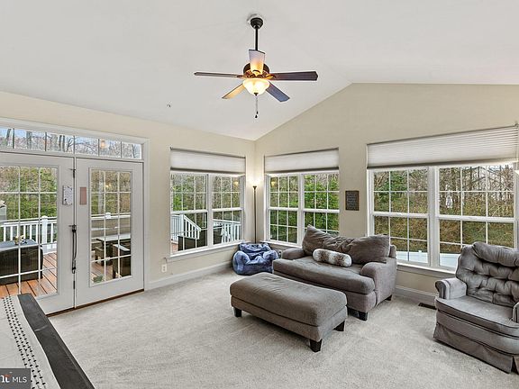 5th image of 46865 Grassholm Ct