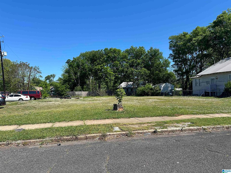 1st image of 3816 43rd Ave N #1