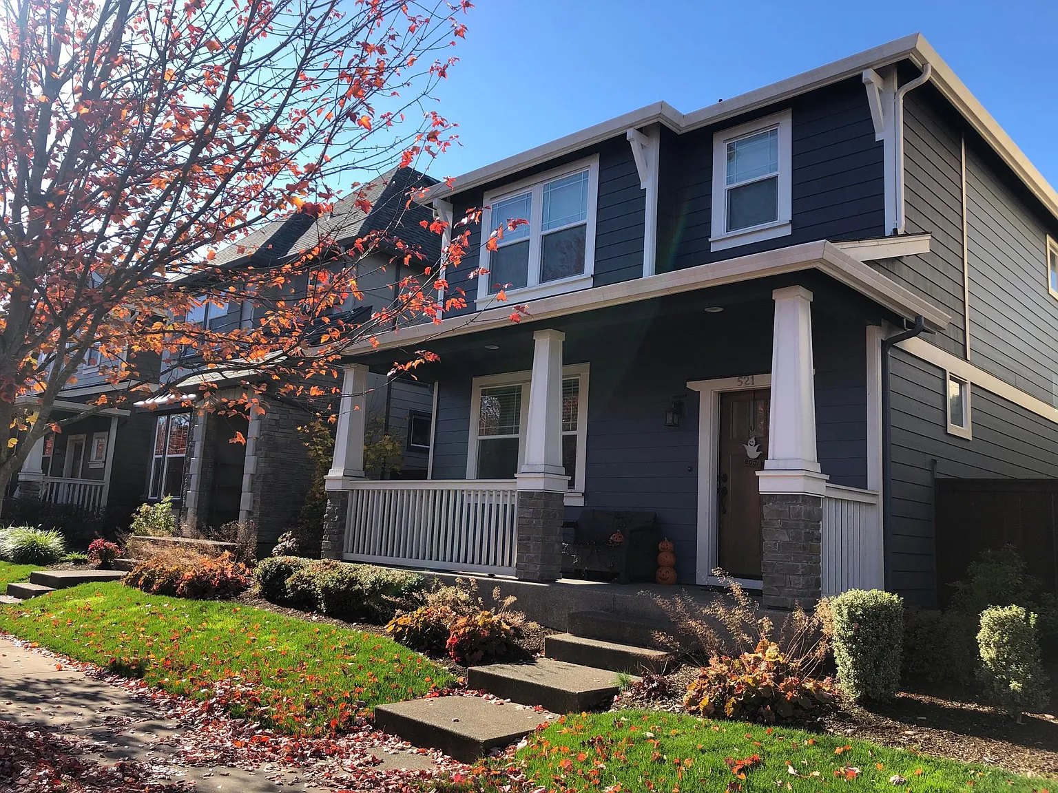 4 bed, 2.5 bath, 1713 sqft, $2,695 — Photo 1