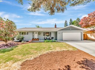 1376 Martingale St, Eugene, OR 97401