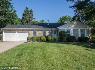 16904 Baederwood Ln, Derwood, MD 20855