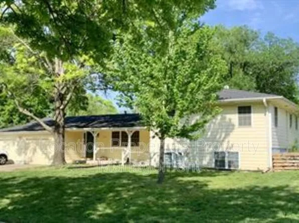 2216 Alabama St #1, Lawrence, KS 66046