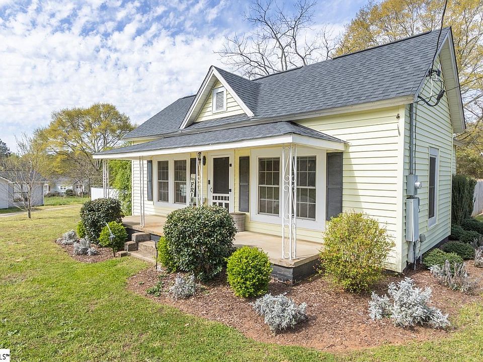 200 Maplecroft St, Liberty, SC 29657 | Zillow