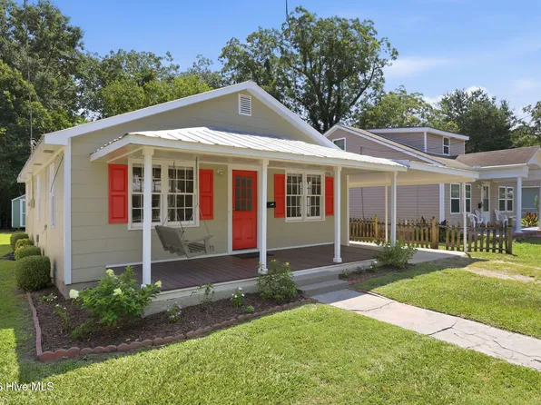1812 Greensboro Street, New Bern, NC 28560