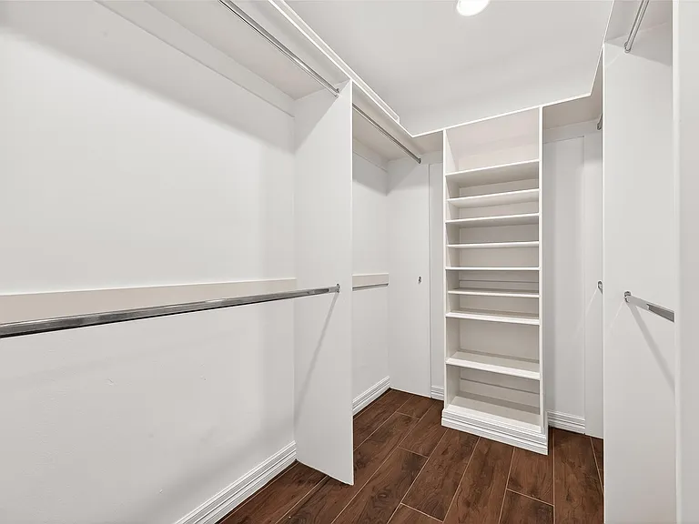 903 Sugarfield Ct — Photo 12