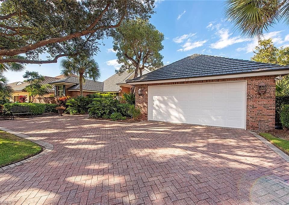 ◾️apple 717 Pitch Apple Ln, Naples, FL 34108 | Zillow