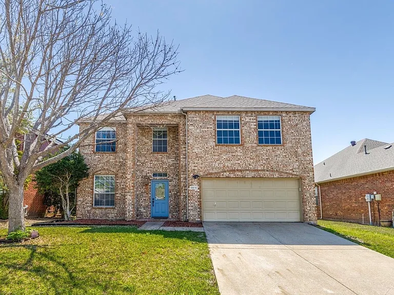 10610 Lansdowne Ln — Photo 1