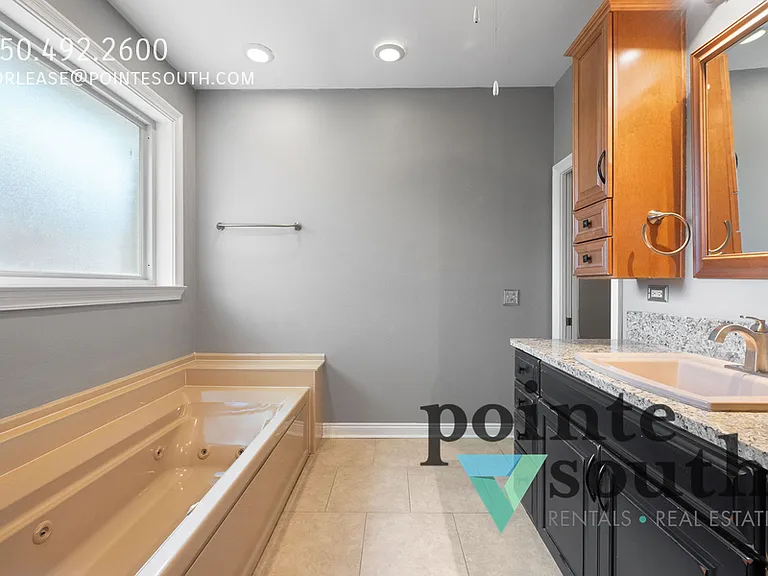 3351 Tompkins St — Photo 32