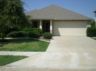 2405 Eisenhower Dr, McKinney, TX 75071