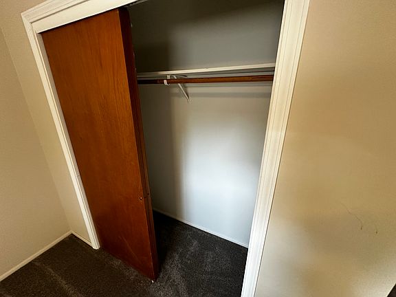 2nd image of 913 N Morton St #5