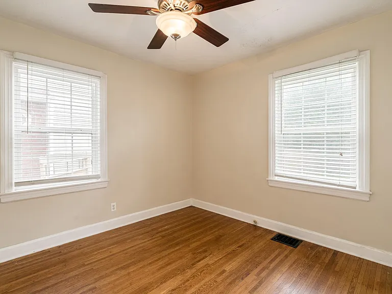4204 Winchester Rd — Photo 14