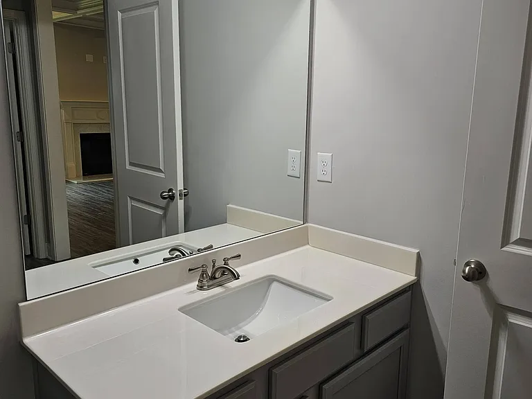 352 Newshaw Dr — Photo 21