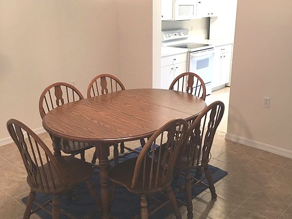 3rd image of 2855 Cypress Trace Cir APT 103