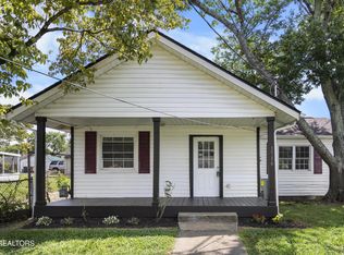 1716 Beaumont Ave, Knoxville, TN 37921