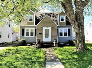 2326 W Barker Ave, West Peoria, IL