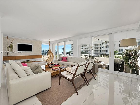 3rd image of 199 Ocean Lane Dr APT 401